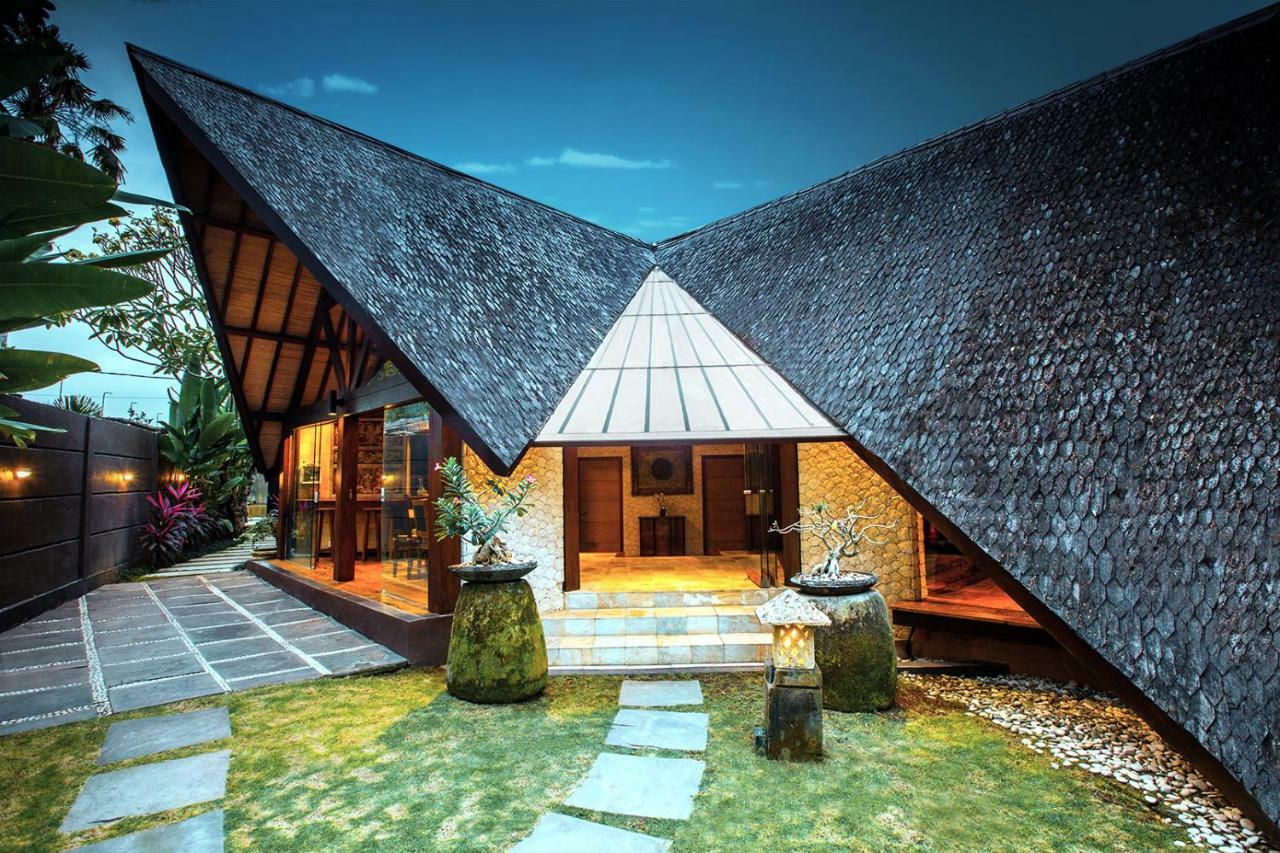 Seminyak Villa Kalyca Esterno foto