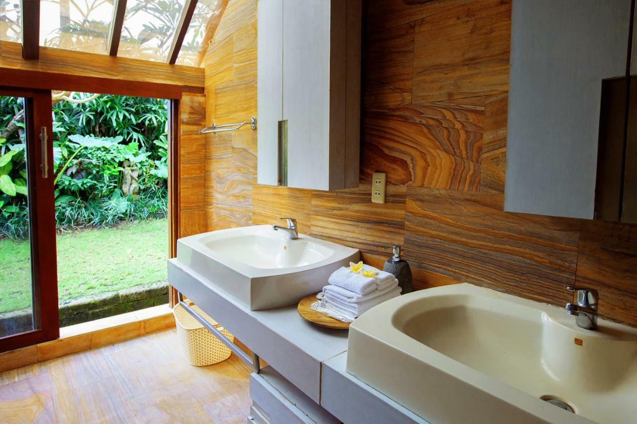 Seminyak Villa Kalyca Esterno foto