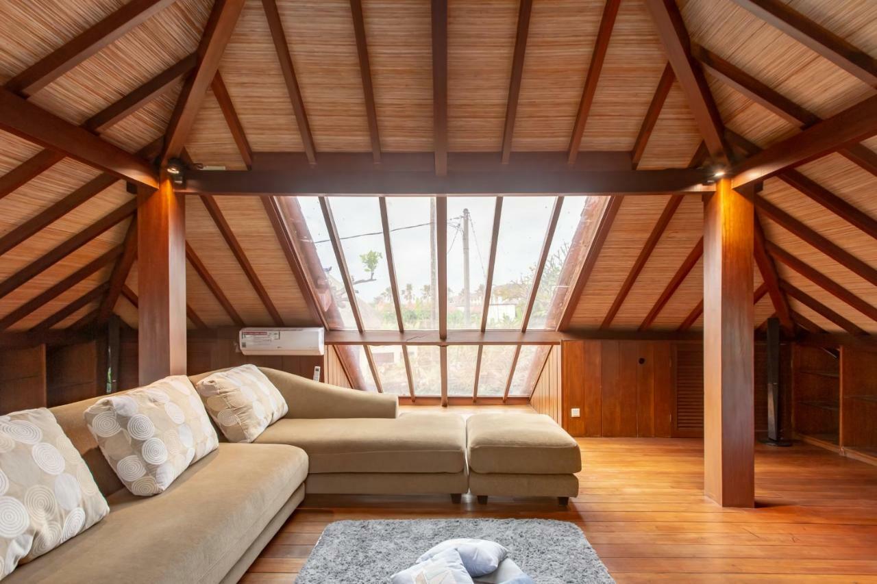 Seminyak Villa Kalyca Esterno foto