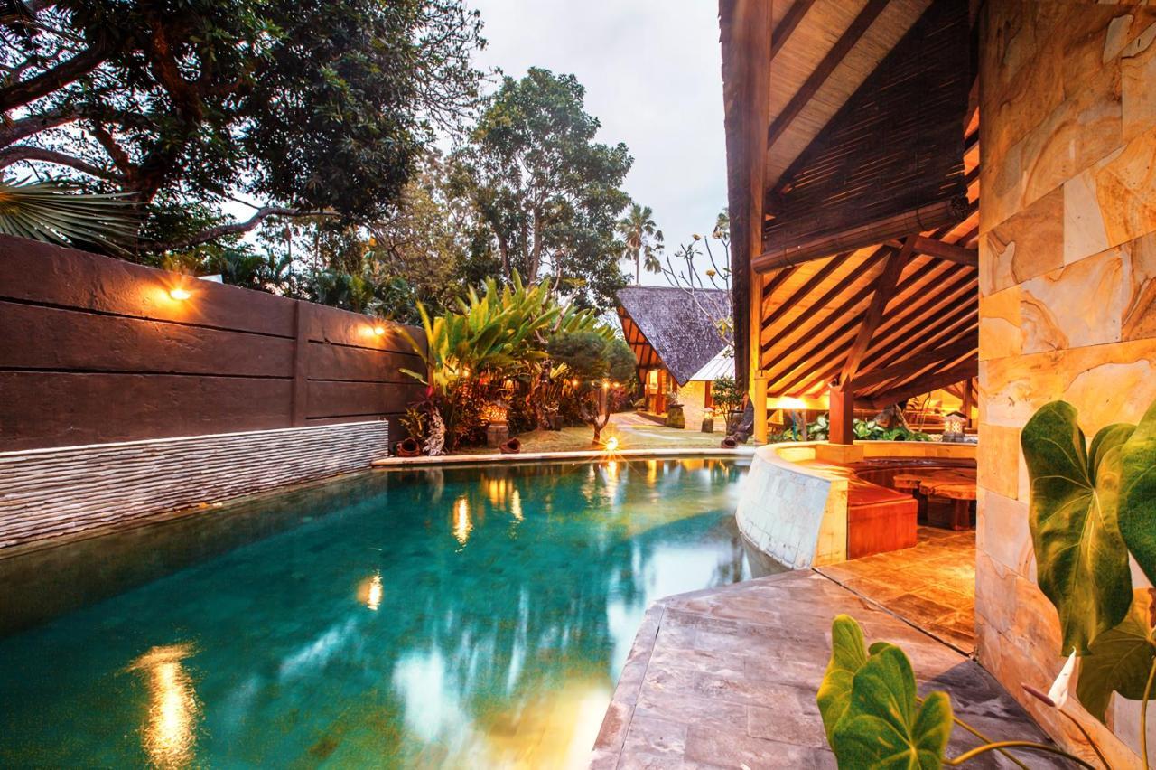 Seminyak Villa Kalyca Esterno foto